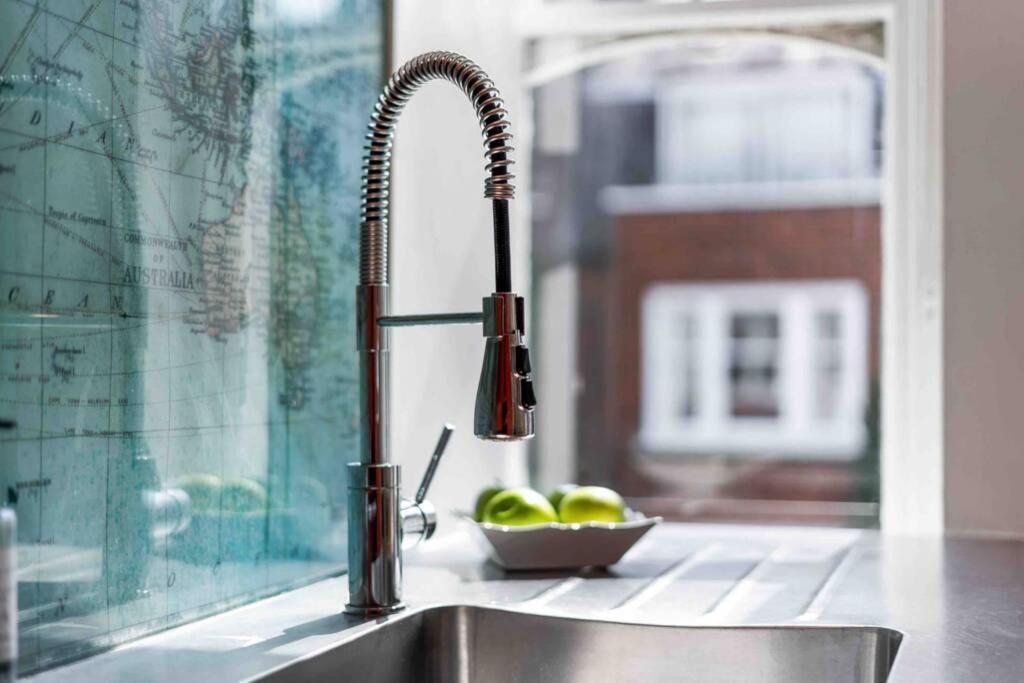Luxury Apartment In Belsize Park London Bagian luar foto