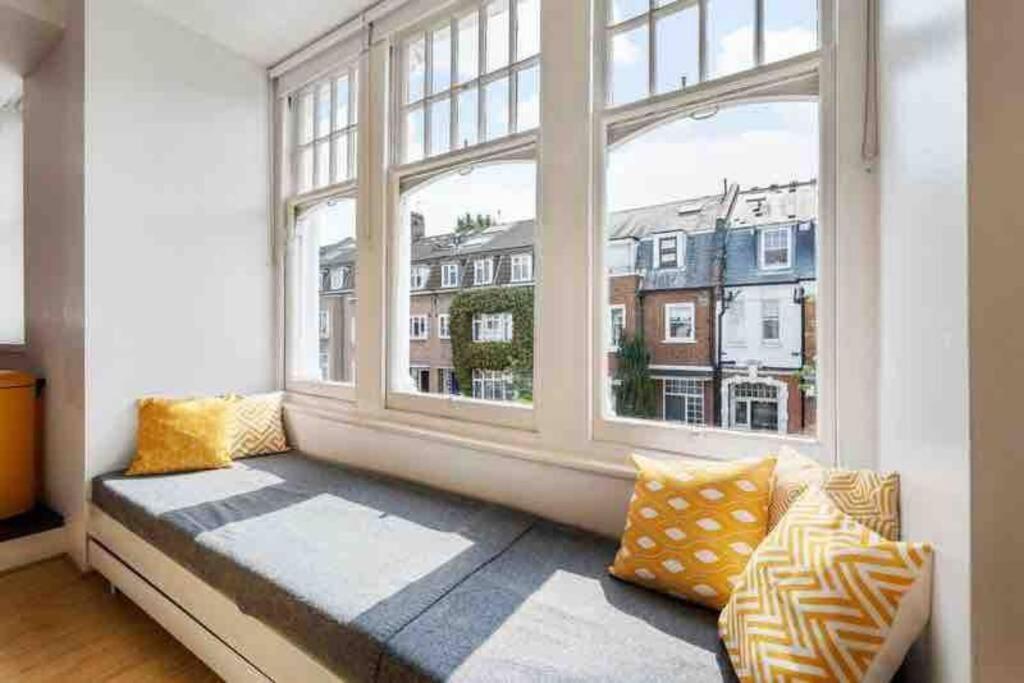 Luxury Apartment In Belsize Park London Bagian luar foto