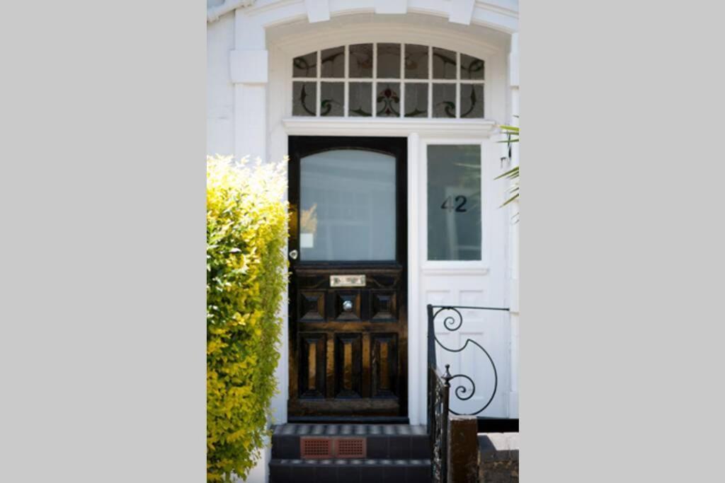 Luxury Apartment In Belsize Park London Bagian luar foto