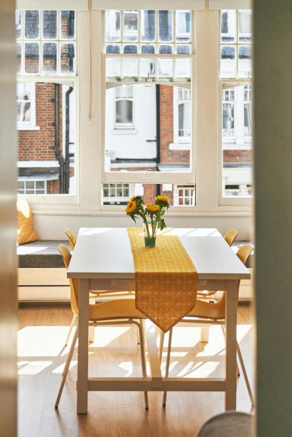 Luxury Apartment In Belsize Park London Bagian luar foto